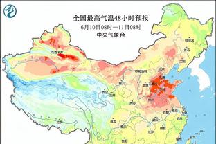 马卡：巴萨更衣室质疑莱万的首发位置，哈维表示球队无人拥有特权